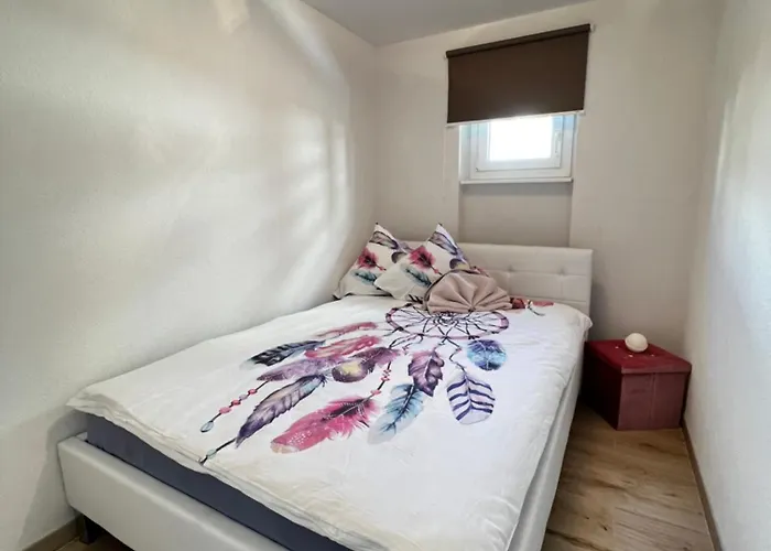 Valere Ii - De 3,5 Pieces De Standing ロイカーバード